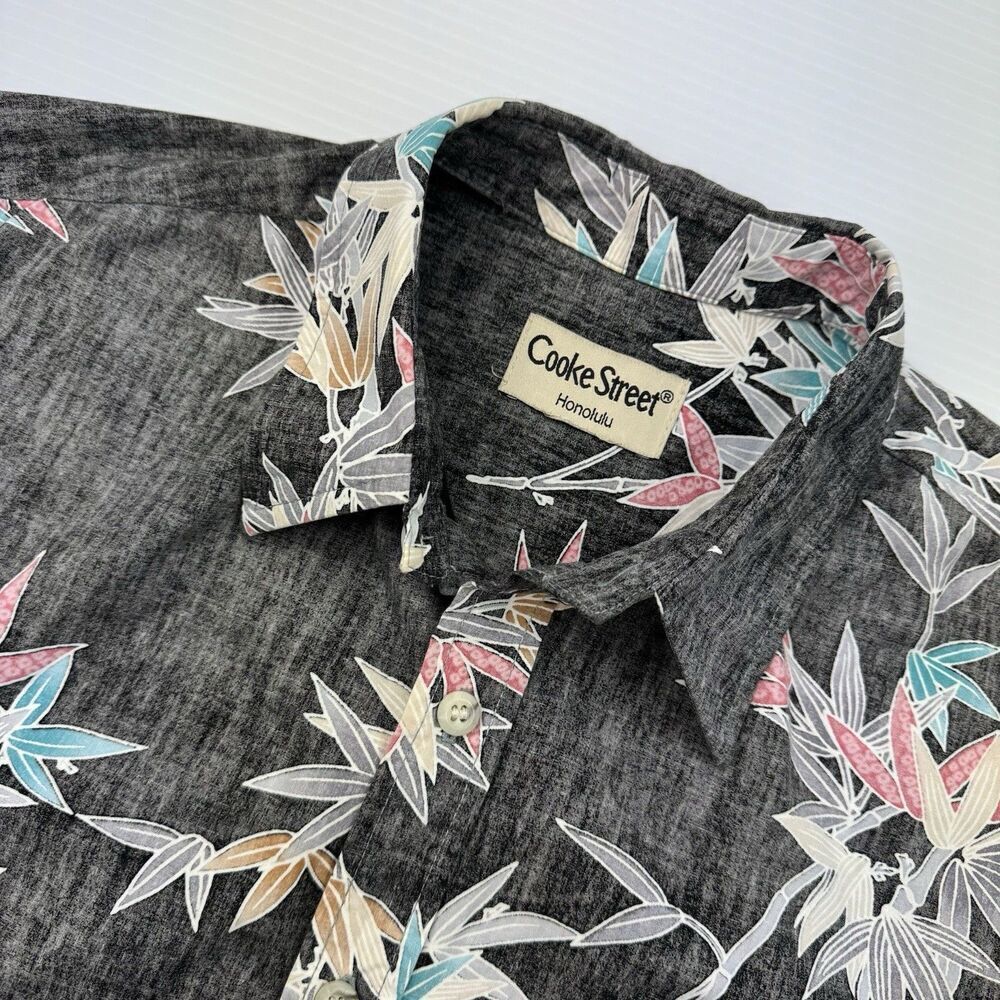 Cooke Street Hawaiian Shirt Men’s XL Charcoal Floral Button Up Aloha Hawaii